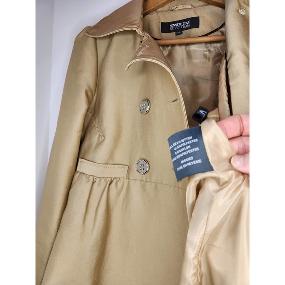 Kenneth Cole women's lightweight jacket.  Golden/Beige satin material. small - Picture 9 of 15
